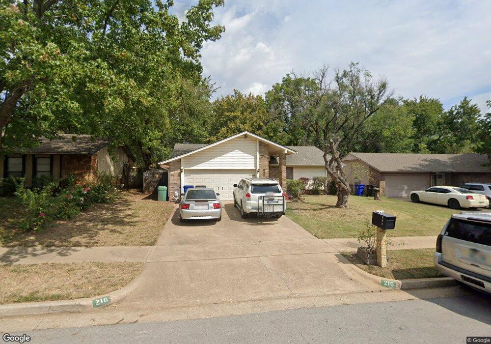 216 E Waco St, Broken Arrow, OK 74011 - photo 1