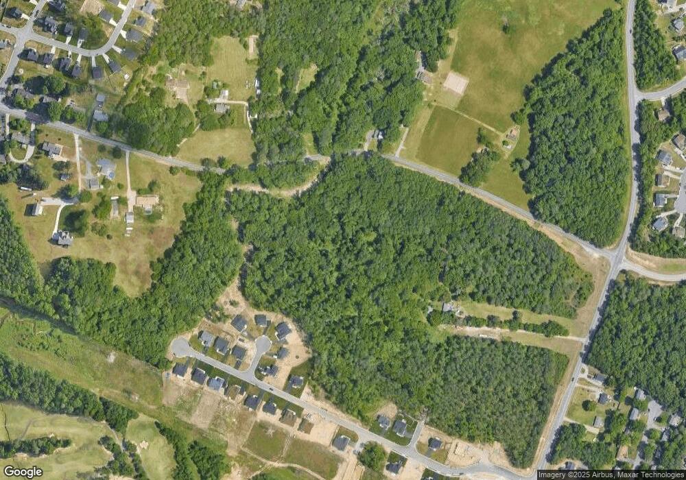 8101 Reedy Knoll Dr, North Chesterfield, VA 23237 - photo 1