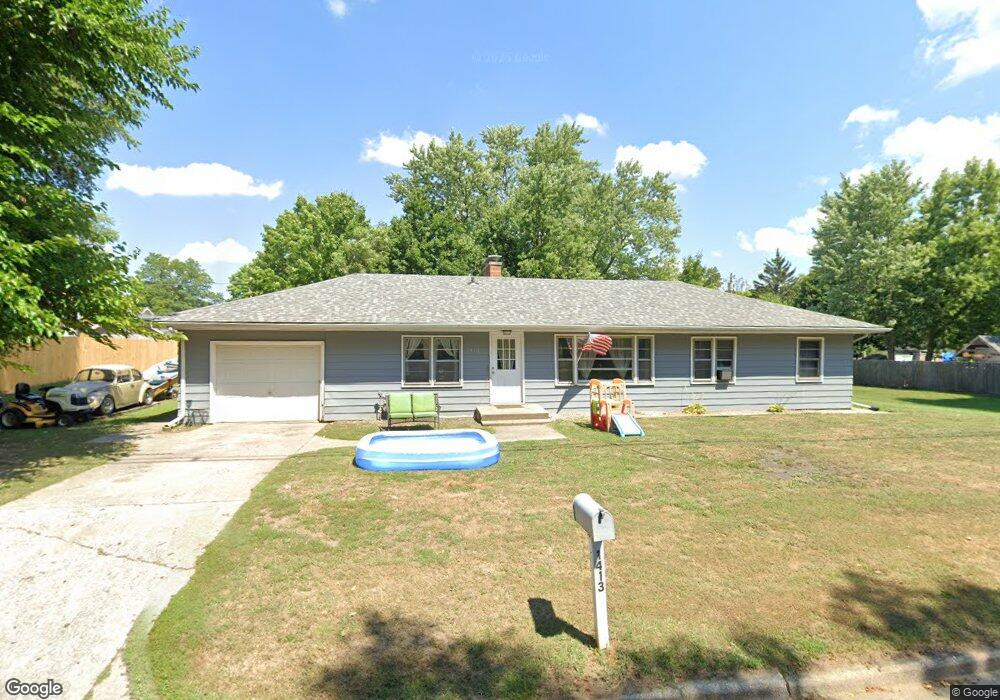 1413 Maple St, Niles, MI 49120 - photo 1