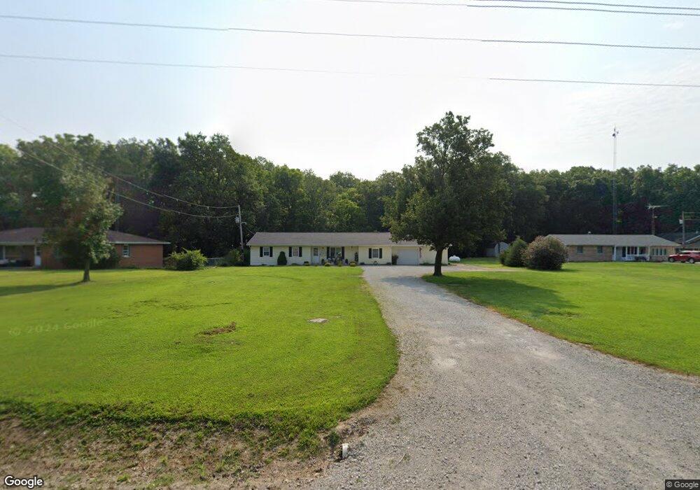 9196 N 1000th Rd, Effingham, IL 62401 - photo 1