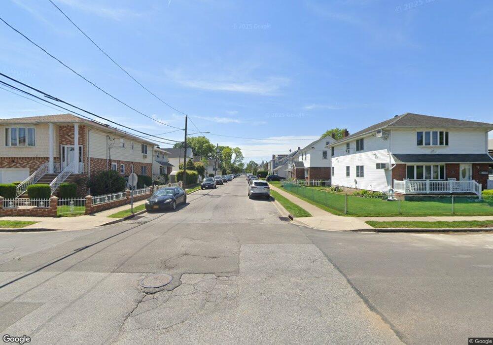 136 Franklin St, Franklin Square, NY 11010 - photo 1