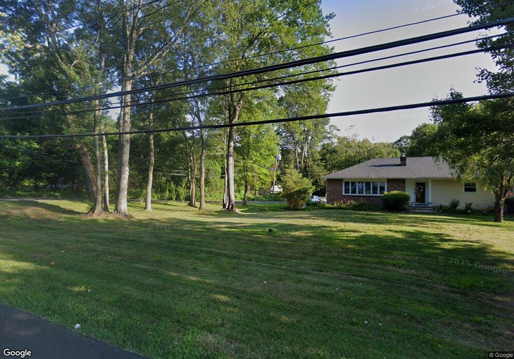 3 Paugussett Rd, Sandy Hook, CT 06482 - photo 1