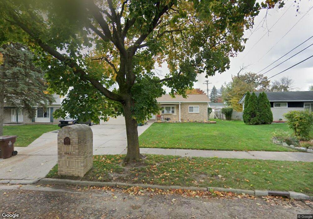 4045 Rivershell Ln, Lansing, MI 48911 - photo 1