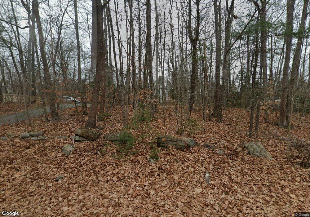 61 Litchfield Rd, Freeport, ME 04032 - photo 1