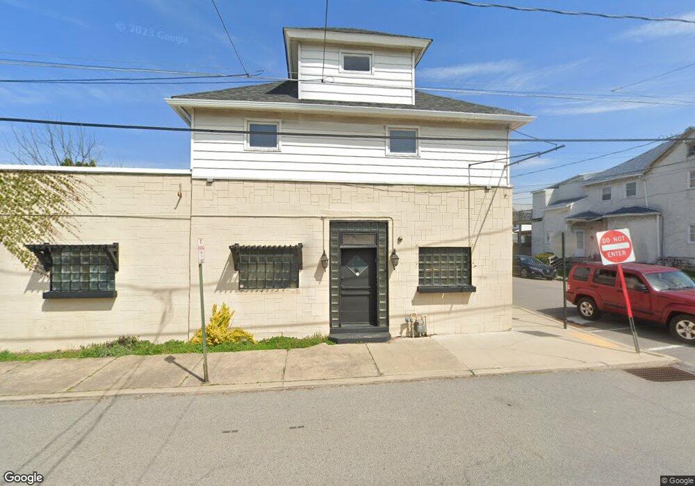 204 Broad St, Pittston, PA 18640 - photo 1