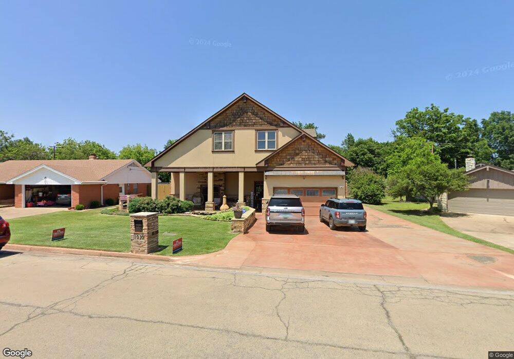 1030 E 13th St, Cushing, OK 74023 - photo 1