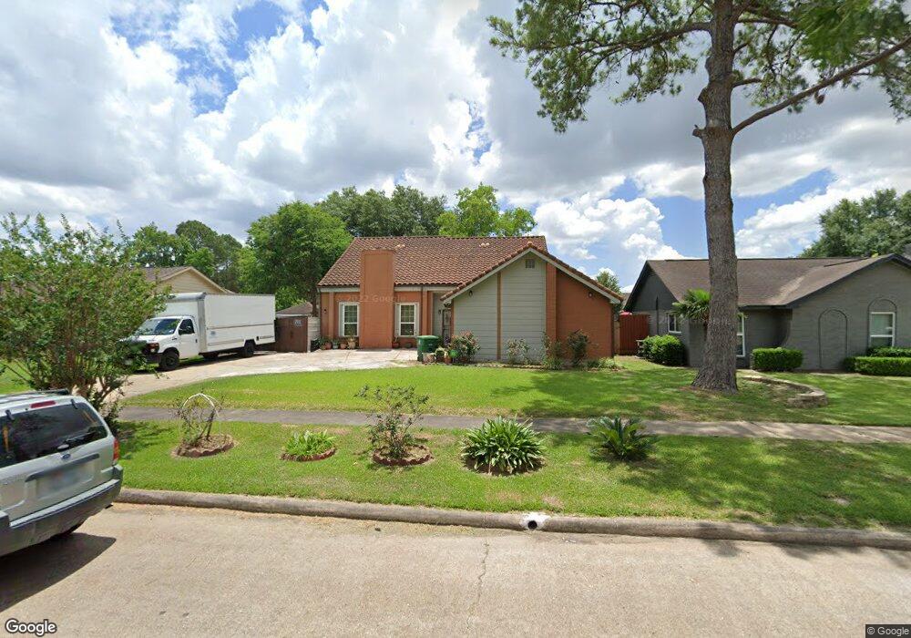 4007 Saratoga Dr, Houston, TX 77088 - photo 1
