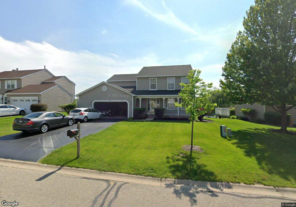 1041 Mcphee Dr, Lake In the Hills, IL 60156 - photo 1