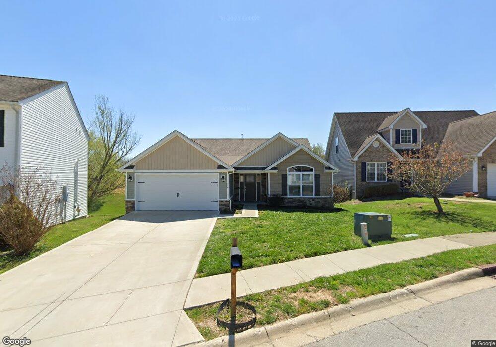 104 Robert M Green Dr, Frankfort, KY 40601 - photo 1