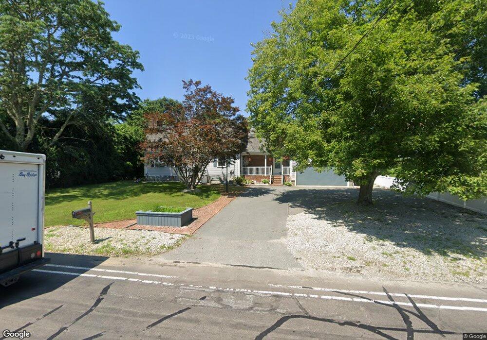 392 Chase Rd, North Dartmouth, MA 02747 - photo 1