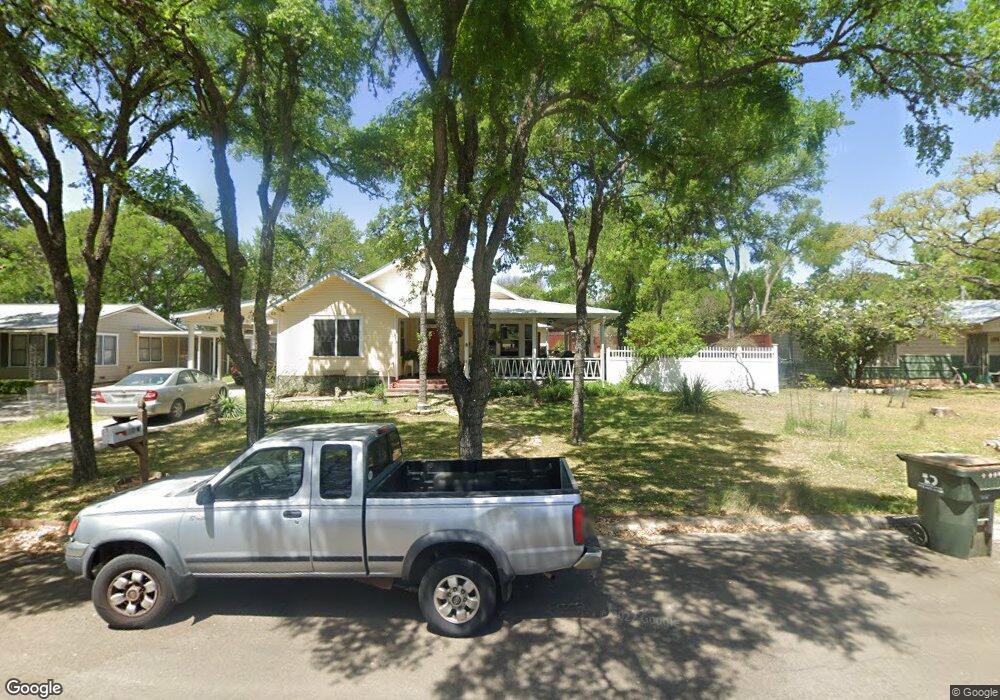 110 W Hillcrest Dr, San Marcos, TX 78666 - photo 1