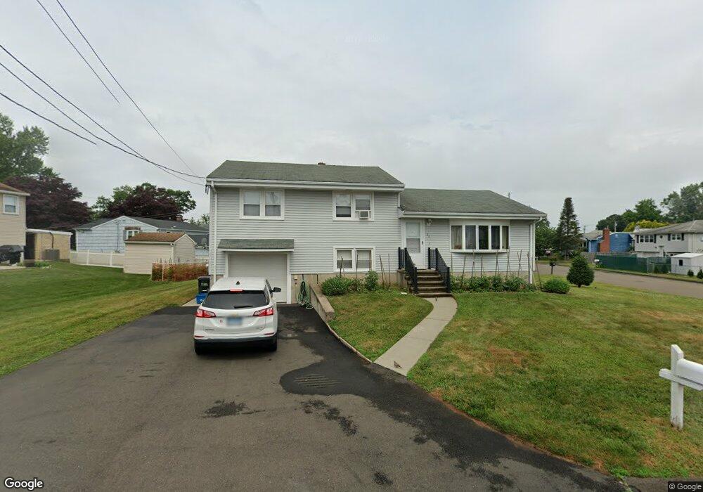 30 Raynham Rd, East Haven, CT 06512 - photo 1