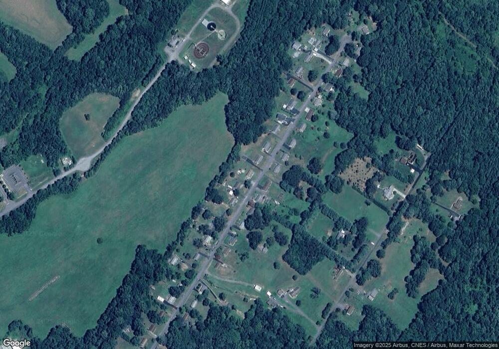 411 Locust Ln, Ruckersville, VA 22968 - photo 1