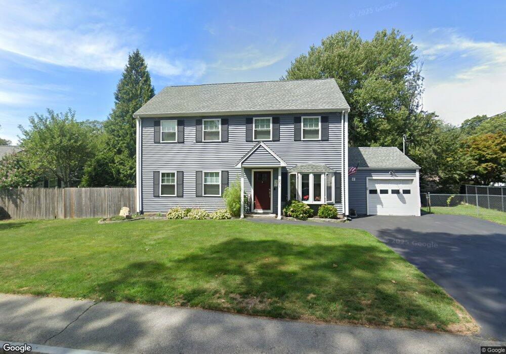 201 Academy Ave, Weymouth, MA 02188 - photo 1