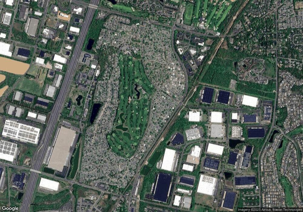 C Old Nassau Rd unit 565C, Monroe Township, NJ 08831 - photo 1