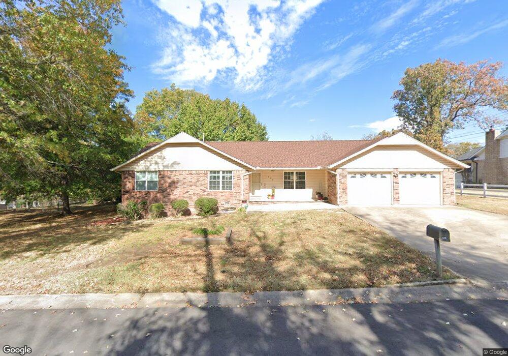 609 Jeffrey St, Tahlequah, OK 74464 - photo 1