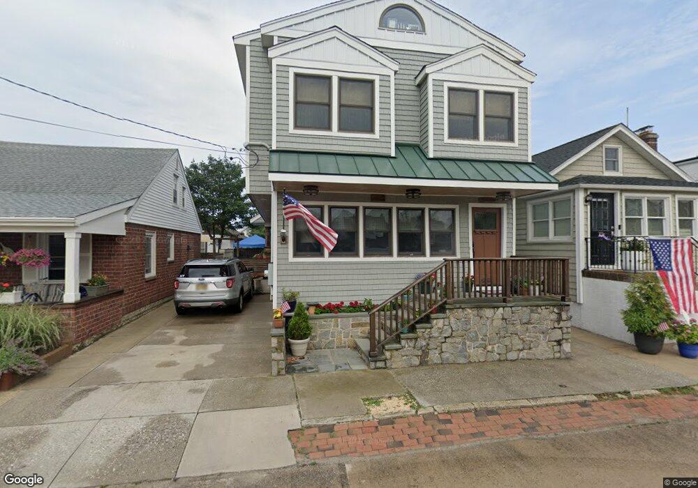 77 Hewlett Ave, Point Lookout, NY 11569 - photo 1