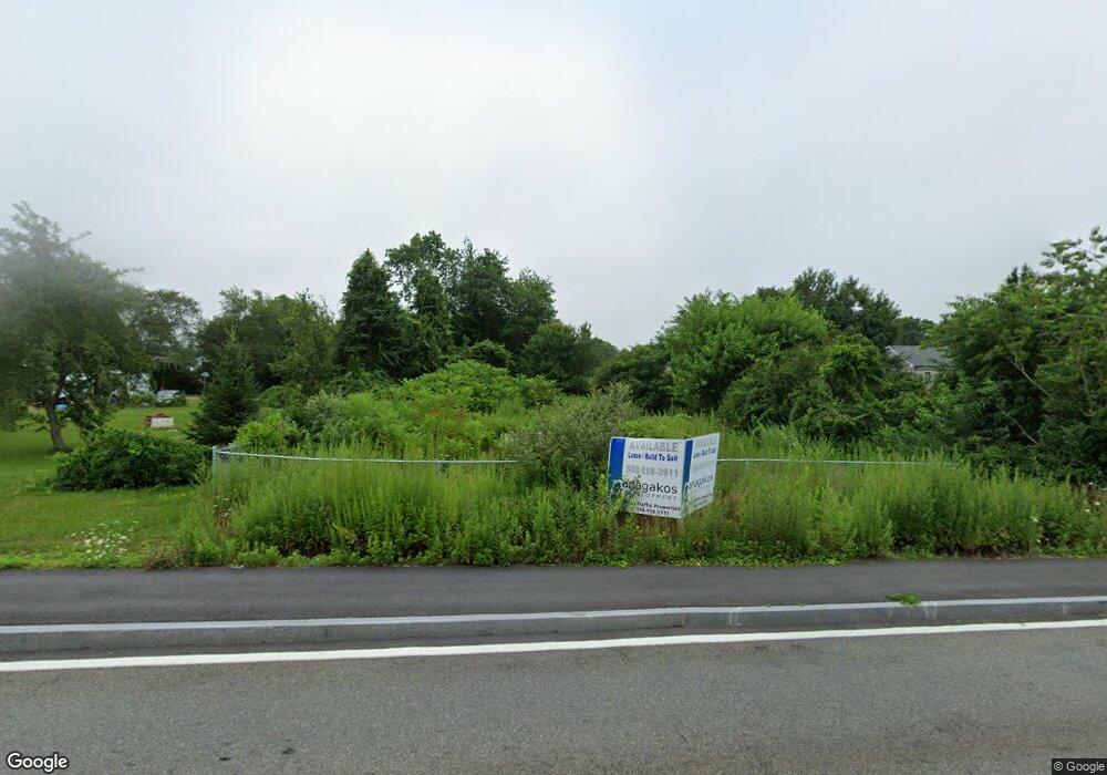 547 State Rd, North Dartmouth, MA 02747 - photo 1