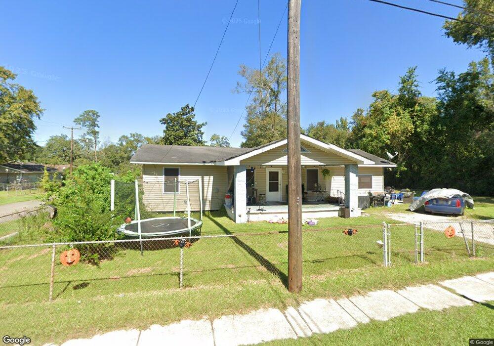 908 Cleveland Ave, Slidell, LA 70458 - photo 1