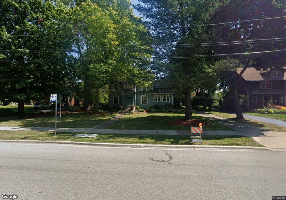 1001 N Sheridan Rd unit 1001, Waukegan, IL 60085 - photo 1