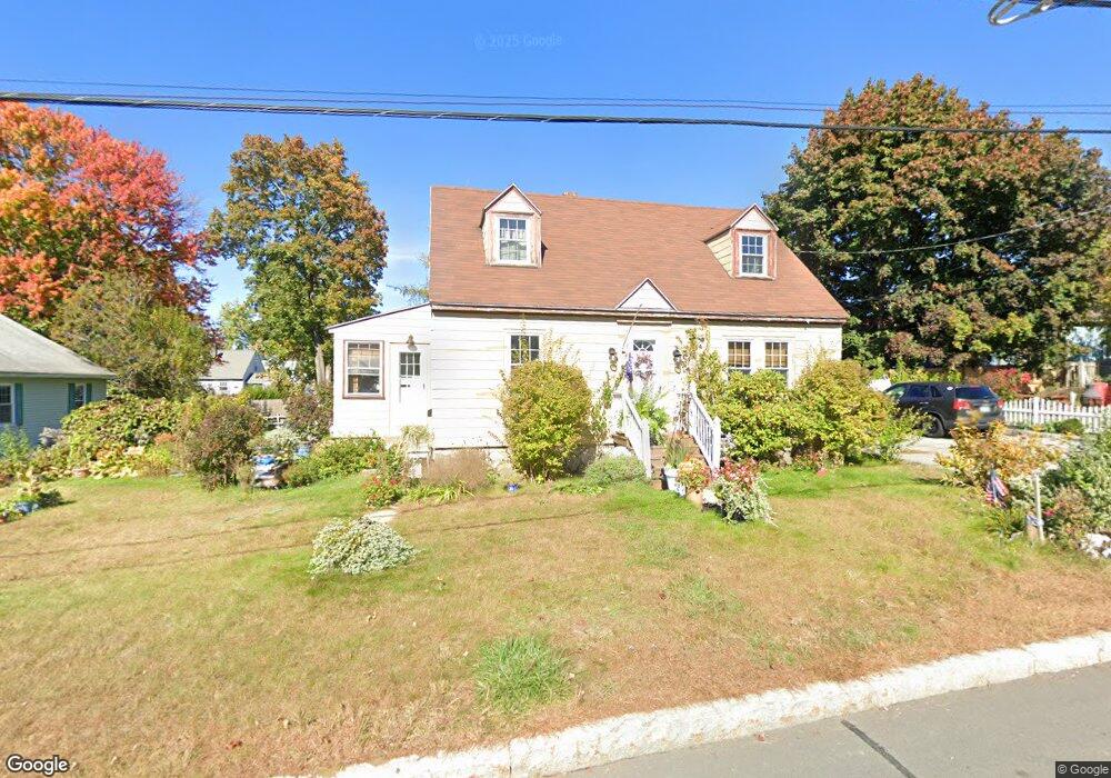 244 Vinton St, Manchester, NH 03103 - photo 1