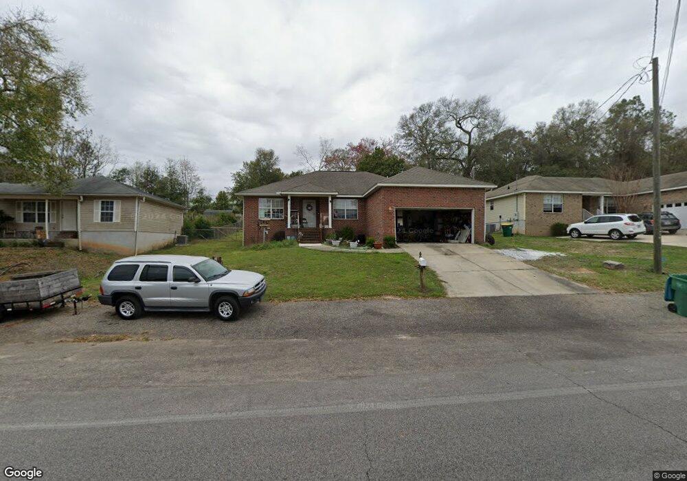 1033 Valley Rd, Crestview, FL 32539 - photo 1