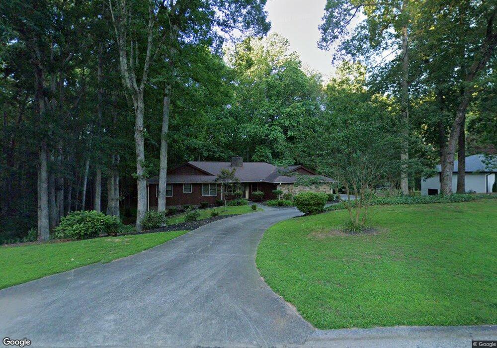 210 Oak Leaf Cir unit 1, Roswell, GA 30075 - photo 1