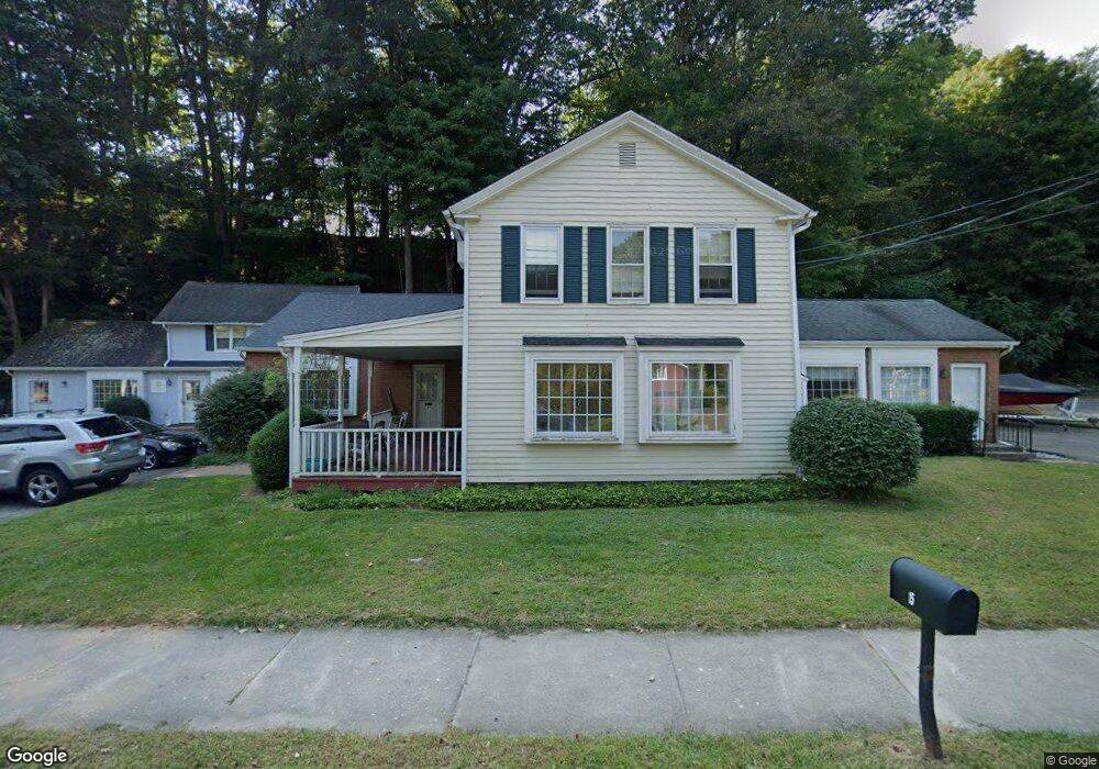 15 N Main St, Chester, CT 06412 - photo 1