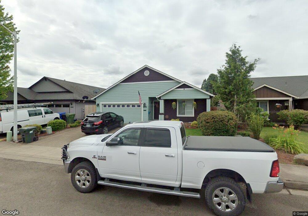 2476 Dorsey Dr, Hubbard, OR 97032 - photo 1