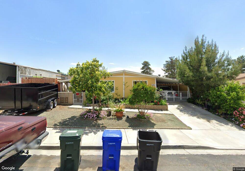 16381 Pebble Beach Dr unit 18, Victorville, CA 92395 - photo 1