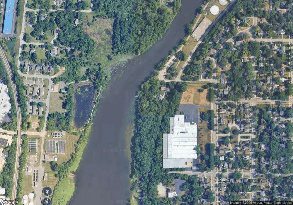 1 Slade Ave, Elgin, IL 60120 - photo 1