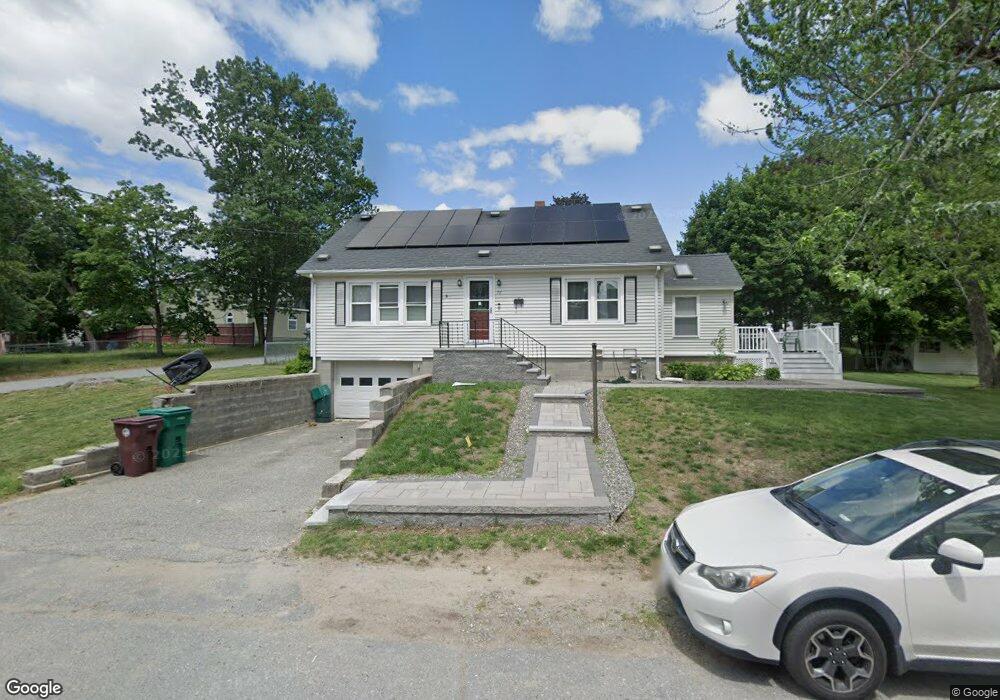 76 Leeds St, Lowell, MA 01850 - photo 1