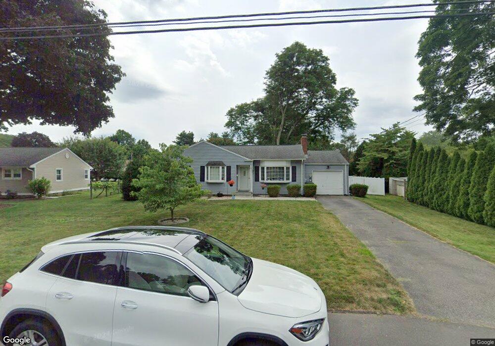 15 Deepwood Dr, Newington, CT 06111 - photo 1