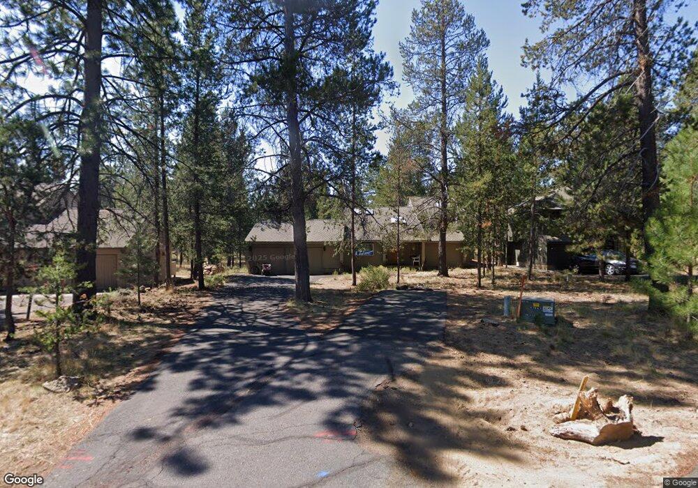 18087 Redhill Ln, Bend, OR 97707 - photo 1