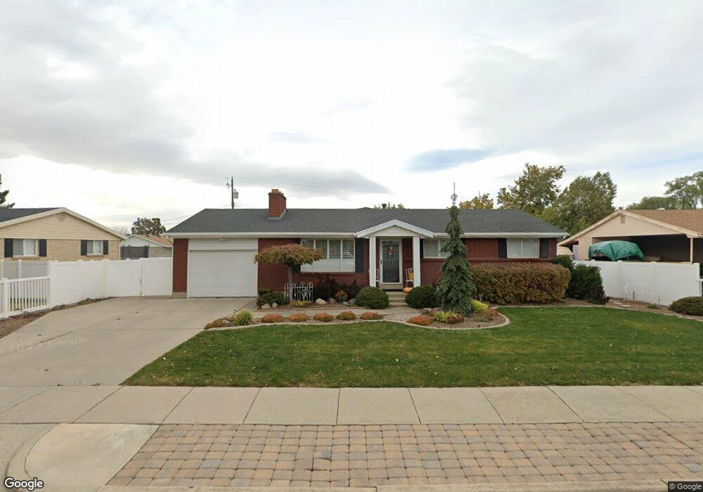 2056 S 775 W, Woods Cross, UT 84087 - photo 1