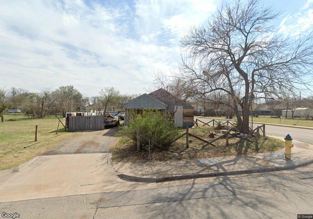 1515 31st St, Wichita Falls, TX 76302 - photo 1