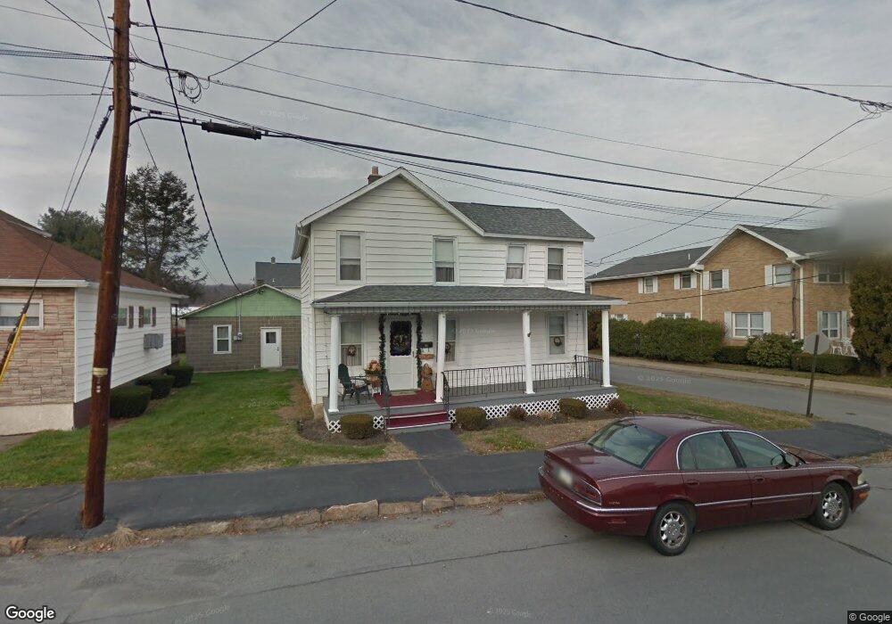 318 Center St, Dupont, PA 18641 - photo 1