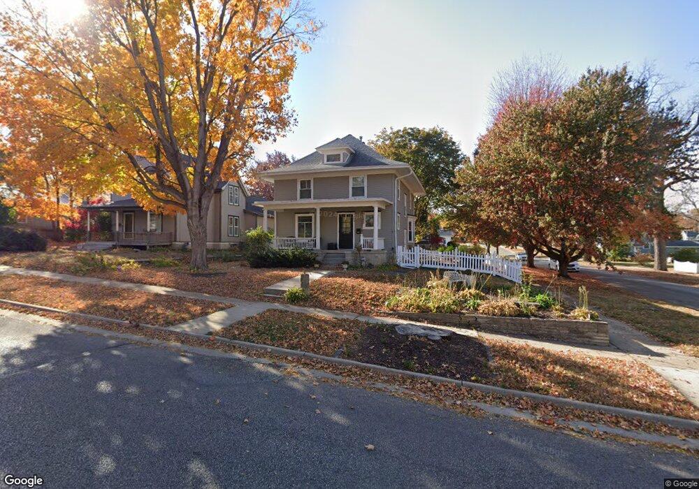 903 Walnut St, Cedar Falls, IA 50613 - photo 1