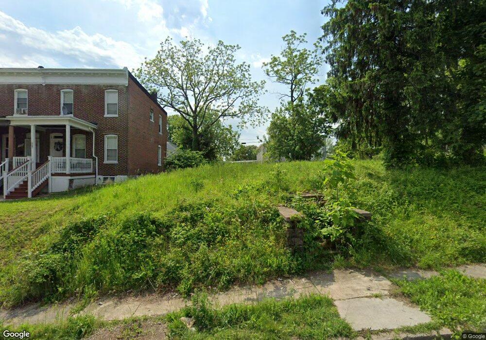 129 S Kossuth St, Baltimore, MD 21229 - photo 1