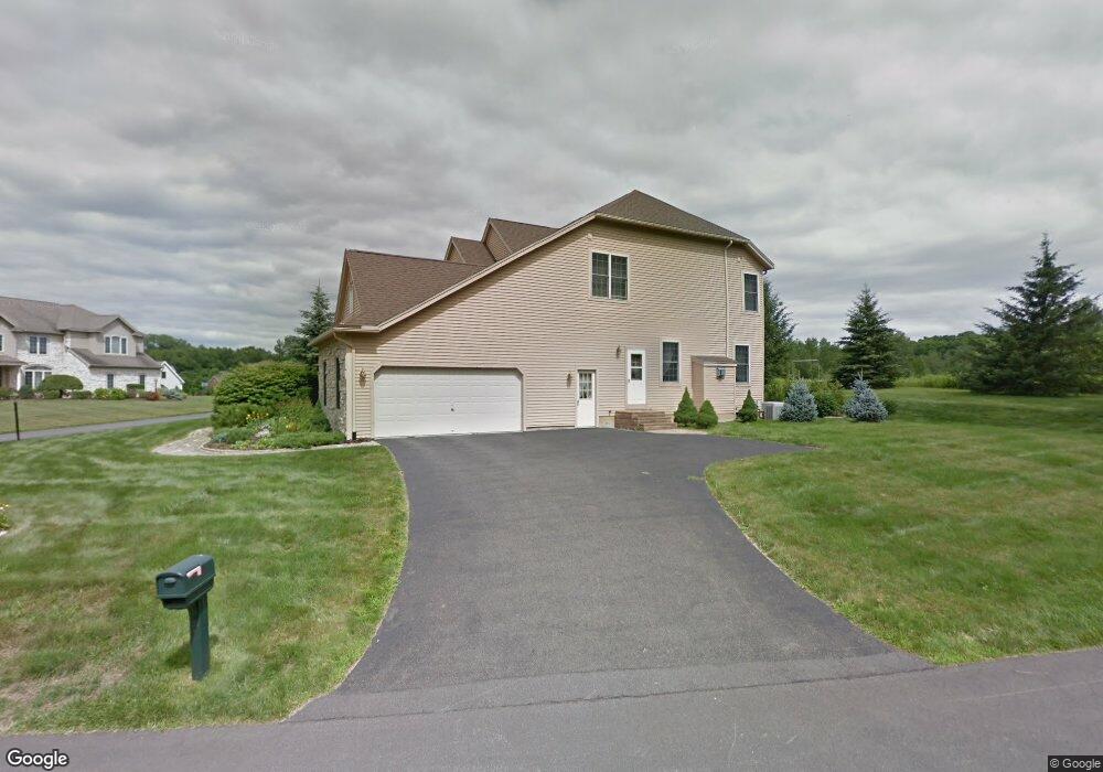 4 Brookhill Dr, Slingerlands, NY 12159 - photo 1