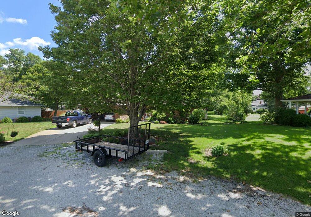 308 Pershing Ct E, Philo, IL 61864 - photo 1