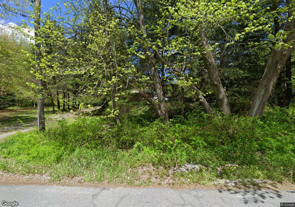 27 Benton Rd, Morris, CT 06763 - photo 1