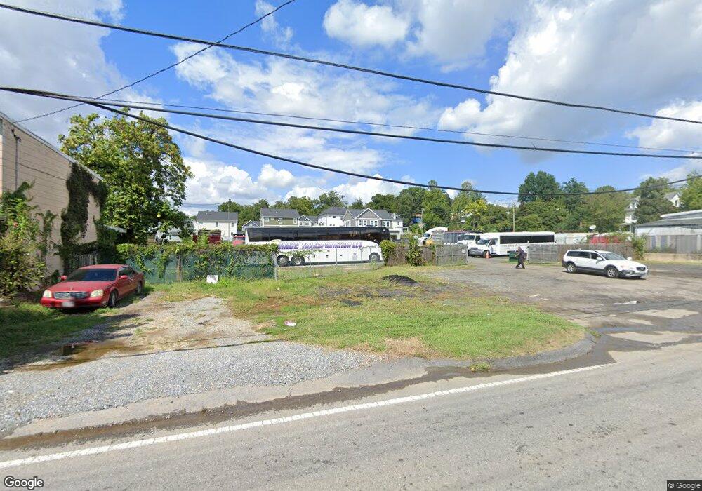 5806 Arbor St, Hyattsville, MD 20781 - photo 1