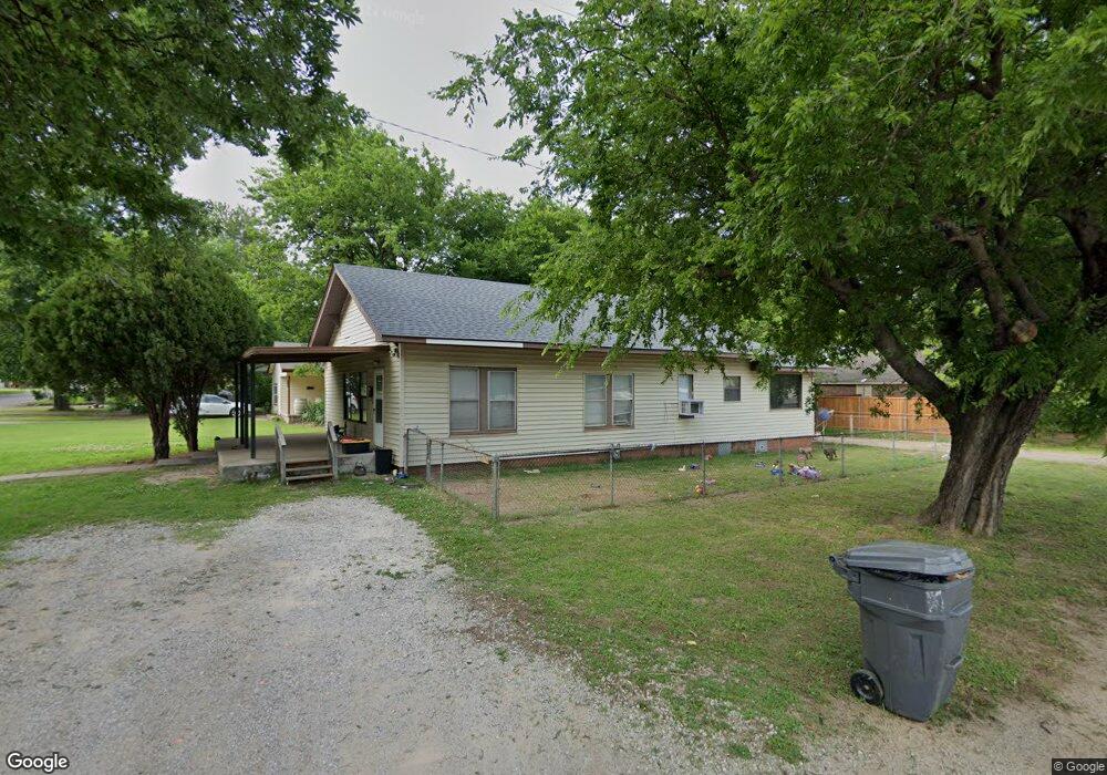 528 G St SW, Ardmore, OK 73401 - photo 1