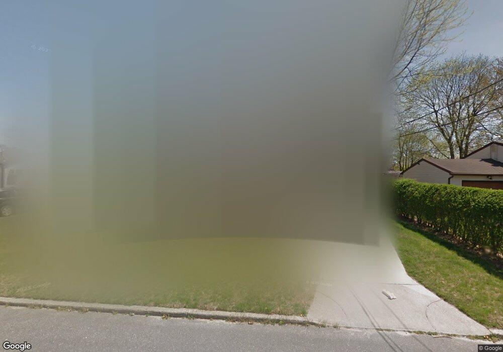 3005 Falcon Ave, Medford, NY 11763 - photo 1