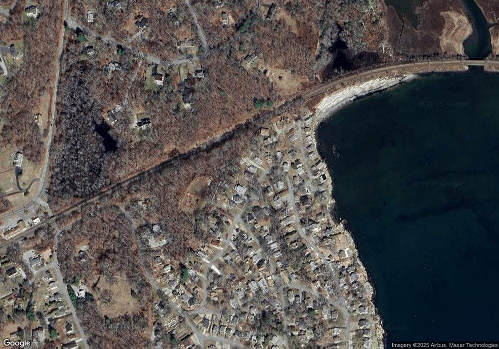 30 Walnut Rd, Old Lyme, CT 06371 - photo 1