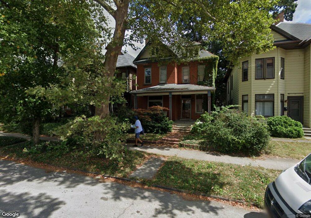 676 Neil Ave, Columbus, OH 43215 - photo 1