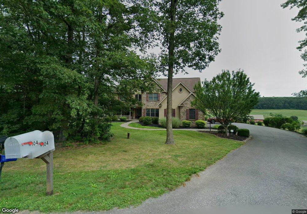 104 Eagles View Dr, New Ringgold, PA 17960 - photo 1