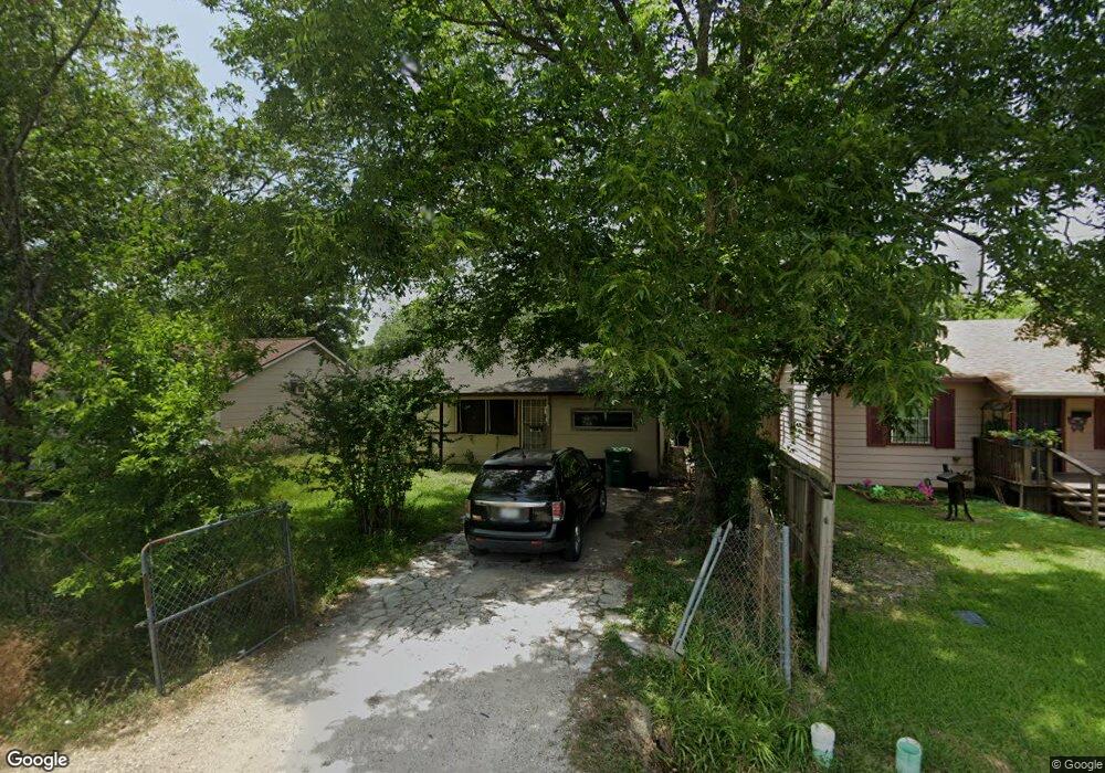 7004 Saint Augustine St, Houston, TX 77021 - photo 1