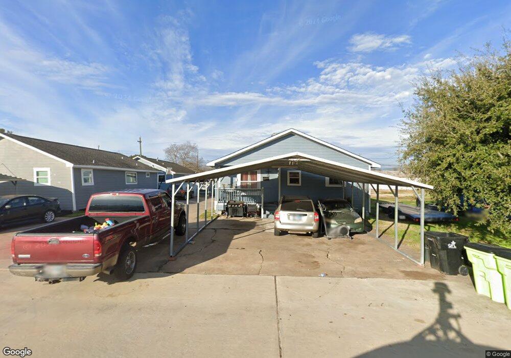 712 Jennetta St, Rosenberg, TX 77471 - photo 1